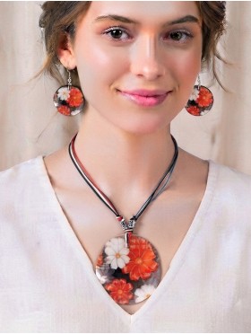 Fashion Flower Print Shell Necklace and Earrings Set
